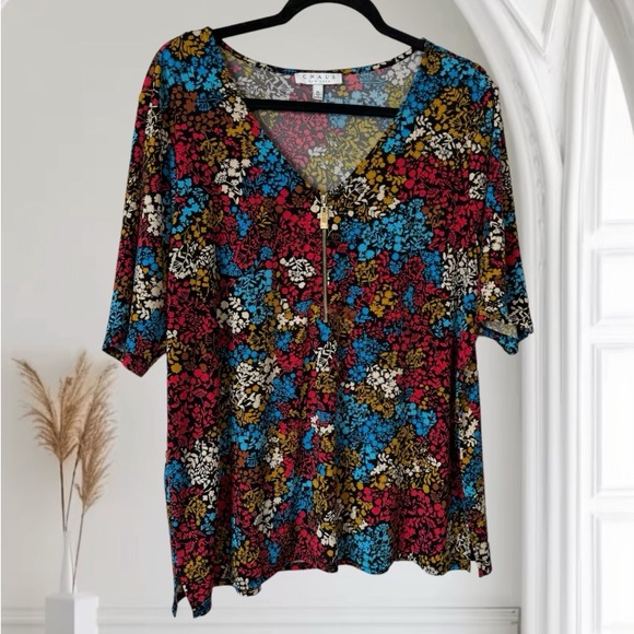 Chaus Tops - * ❤️CHAUS PRETTY PRINT TOP w/PARTIAL ZIPPER PERFECT for FALL/LAYERING XLARGE